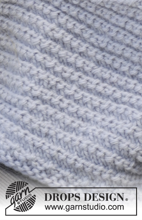 Lavender Frost / DROPS 156-21 - Strikket DROPS hue og hals i ”Cotton Merino” med spiralmønster.