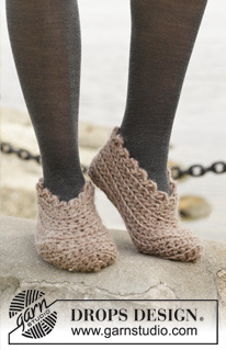 Free patterns - Women's Socks & Slippers / DROPS 156-54