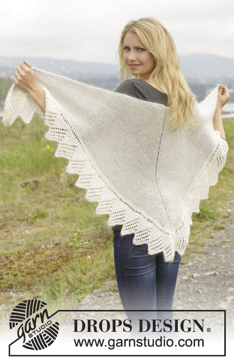 White Swan / DROPS 157-22 - Knitted DROPS shawl in garter st with edge in lace pattern in ”Alpaca” and ”Kid-Silk”.