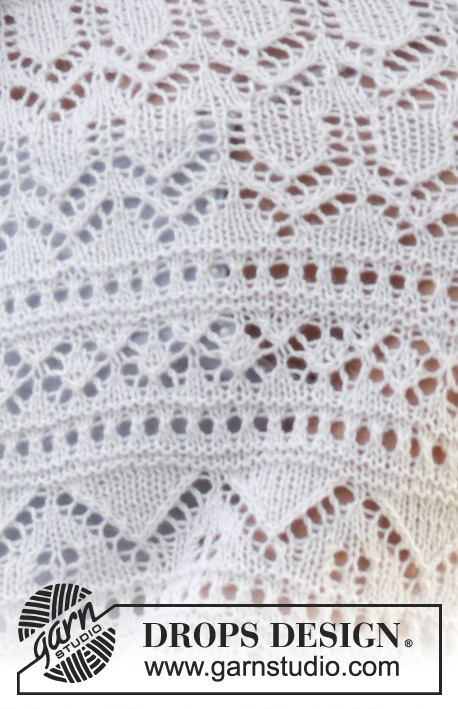Ethereal Bliss / DROPS 159-31 - Strikket DROPS sjal i ”BabyAlpaca Silk” med hullmønster.