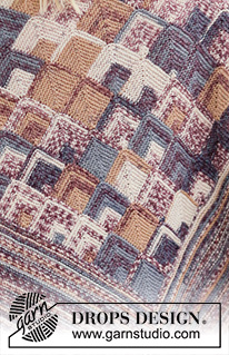 Piece by Piece / DROPS 160-14 - DROPS šátek z modulových kosočtverců pletený z příze Fabel.