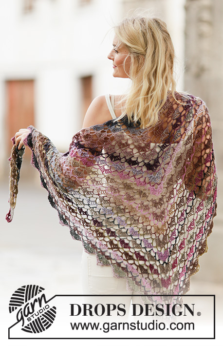 Evening Breath / DROPS 162-12 - Crochet DROPS shawl with fan pattern in ”Delight”.