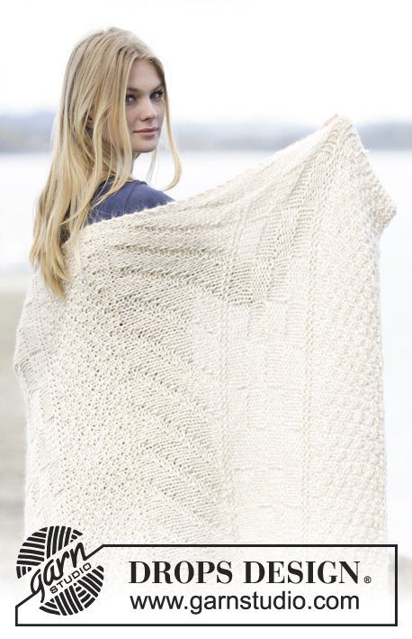 Winter Story / DROPS 163-10 - Knitted DROPS blanket in garter st with textured pattern in 1 thread Cloud or 2 threads Air.
