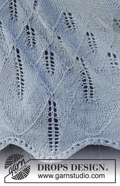Soft Hug / DROPS 166-49 - Strikket DROPS sjal i ”BabyAlpaca Silk” med hullmønster