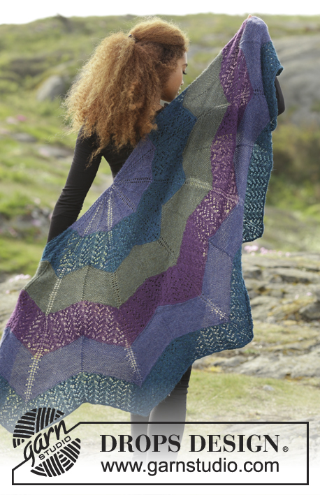 Aurora Borealis / DROPS 171-13 - Knitted DROPS shawl with zig-zag pattern, lace pattern and stripes in ”Alpaca”.
