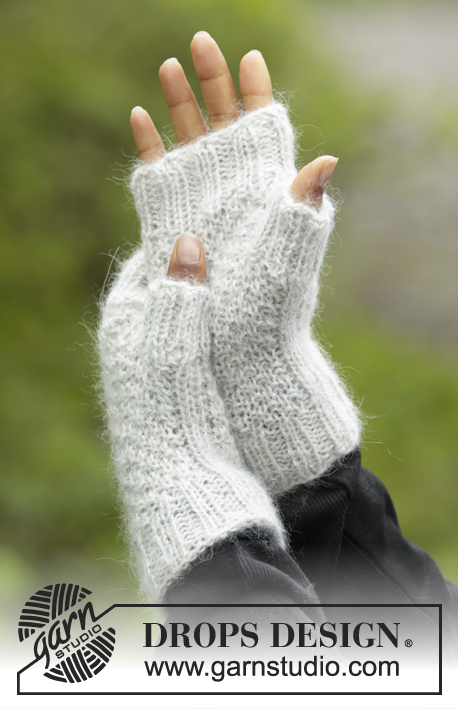Cream Cookies / DROPS 173-10 - Knitted DROPS wrist warmers with double seed st and rib ”Alpaca” and ”Kid-Silk”. Size S - L.