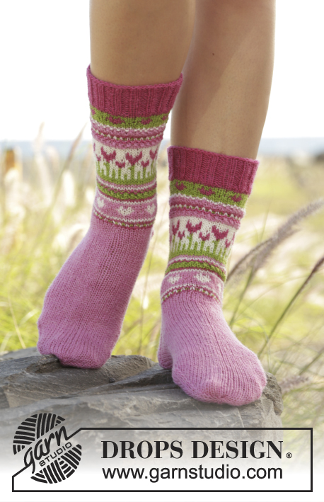 Always Spring / DROPS 178-21 - Strikkede sokker med flerfarget mønster i DROPS Fabel. Størrelse 35 - 43