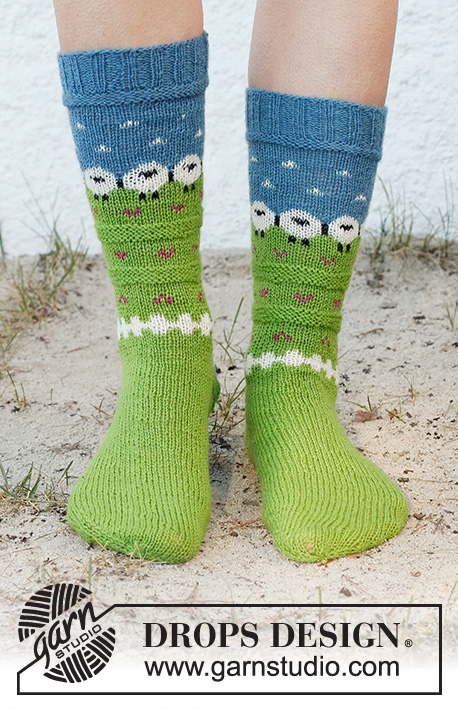 Summer Grazing / DROPS 178-22 - Ponožky s vyplétaným vzorem pletené z příze DROPS Fabel. Velikost: 35-43.