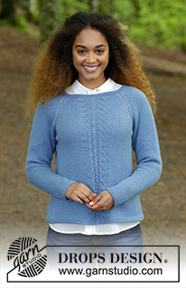 Blue Hour / DROPS 181-20 - Raglánový pulovr s ažurovým vzorem pletený shora dolů z příze DROPS Lima. Velikost S - XXXL.