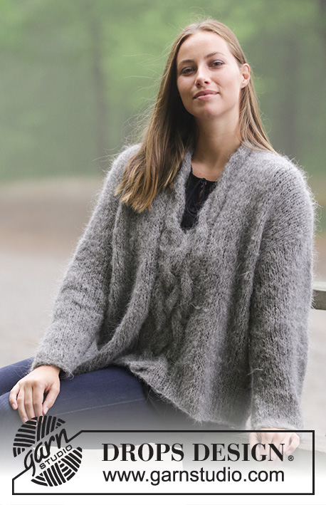 London Fog / DROPS 181-3 - Knitted jumper with cables and shawl collar. Sizes S - XXXL.
The piece can be worked in 2 strands DROPS Brushed Alpaca Silk or 1 strand DROPS Melody.