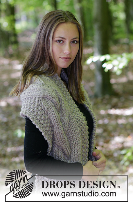 Noelia / DROPS 184-33 - Strikket halstørklæde med snoninger og perlestrik.
Arbejdet er strikket i DROPS Polaris
