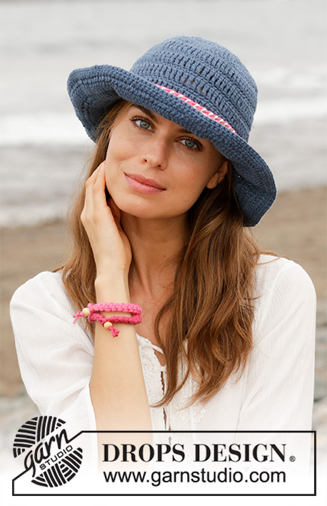 Sailor Jane / DROPS 190-22 - Set consists of: Crocheted hat with crocheted band and bracelet. Piece is crocheted in DROPS Paris.