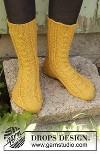 Free patterns - Women's Socks & Slippers / DROPS 193-4