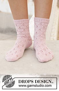 Free patterns - Children Socks & Slippers / DROPS 198-18