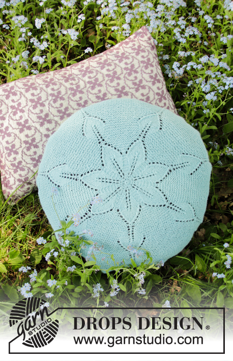 Andromeda Pillow / DROPS 198-25 - Knitted round pillow with lace pattern in DROPS Alpaca. Fits a pillow 40 cm in diameter.
