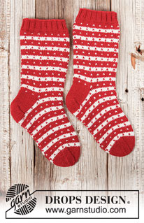 Free patterns - Christmas Socks & Slippers / DROPS 203-26