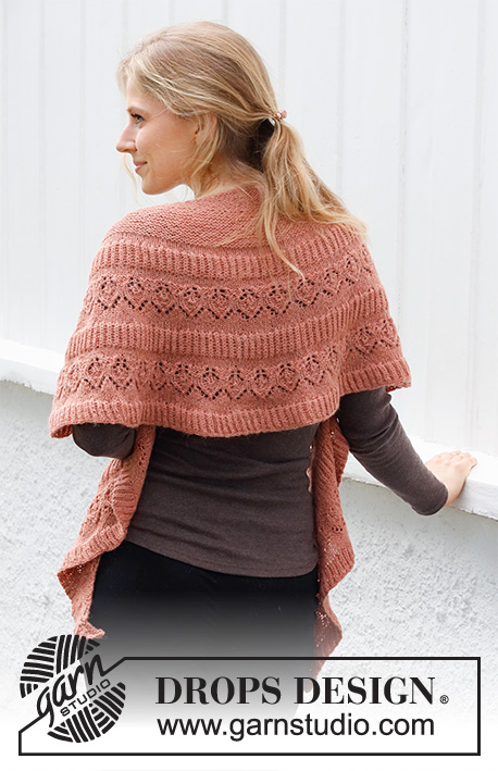 Sienna Wrap / DROPS 214-3 - Knitted shawl with lace pattern and English rib in DROPS Alpaca. The piece is worked top down.