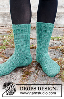 Free patterns - Chaussettes / DROPS 214-56