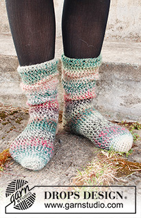Free patterns - Women's Socks & Slippers / DROPS 214-58