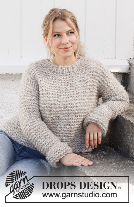 Campfire Snuggles / DROPS 215-35 - Knitted jumper with garter stitch in 2 strands DROPS Melody. Size: S - XXXL