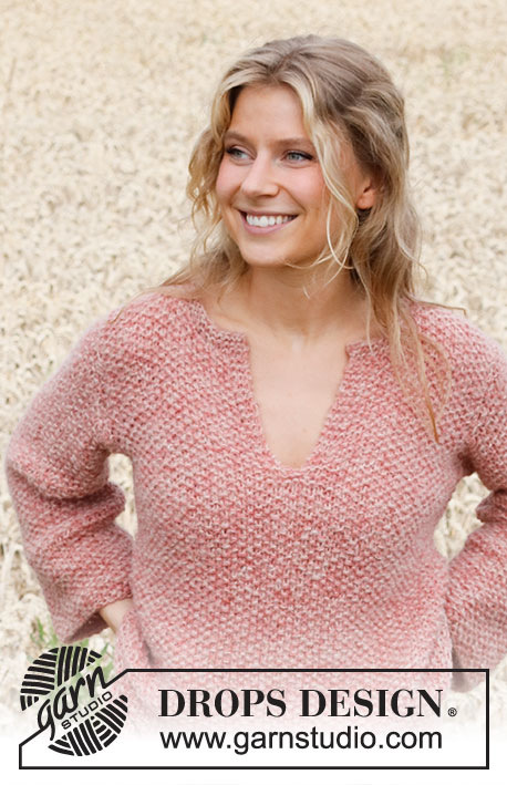 Magnolia Dream / DROPS 220-13 - Knitted jumper in DROPS Sky and DROPS Brushed Alpaca Silk. Piece is knitted in moss stitch with vent in the neck and vents in the sides. Size: S - XXXL