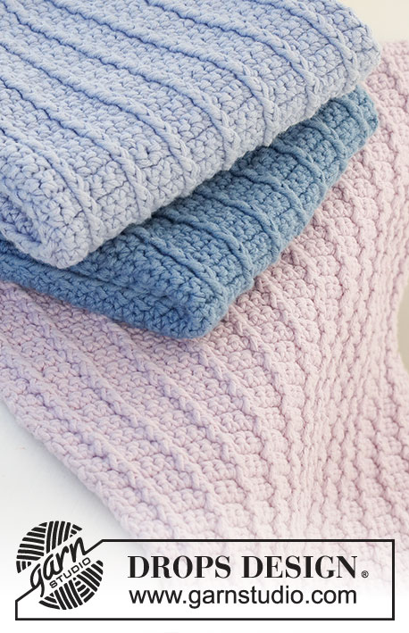 Oh So Fresh! / DROPS 221-46 - Crocheted cloths with relief double crochets in DROPS Safran.
