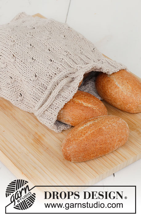 Grateful Bread / DROPS 221-52 - Sáček na chleba a pečivo pletený strukturovým vzorem z příze DROPS Cotton Light.