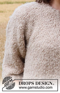 Crushed Walnuts Sweater / DROPS 222-15 - Strikket genser med rundfelling i DROPS Alpaca Bouclé. Arbeidet strikkes ovenfra og ned med ¾ lange ermer. Størrelse S - XXXL.