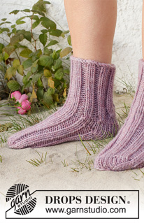 Free patterns - Children Socks & Slippers / DROPS 223-44