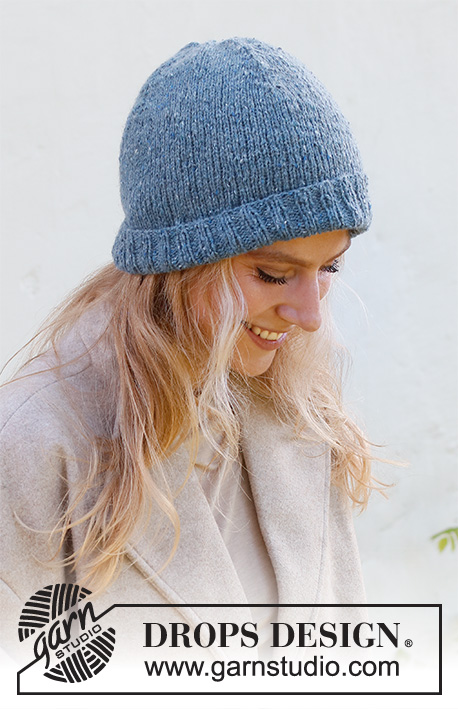 Blueberry Frost / DROPS 225-32 - Knitted hat in DROPS Soft Tweed. Sizes S – XL.