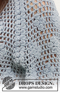 Cloud Catcher / DROPS 230-32 - Gehaakte trui in DROPS Cotton Merino. Het werk wordt van boven naar beneden gehaakt met raglan, kantpatroon, bobbels en waaierpatroon. Maat: S - XXXL