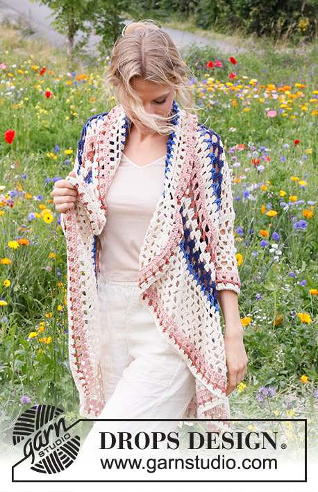 Summer Sunset / DROPS 230-33 - Crocheted circle jacket in DROPS Paris. Piece is crocheted with stripes and lace pattern. Size: S - XXXL