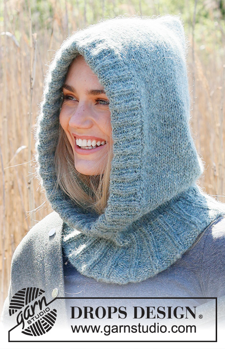 Luna Azul / DROPS 234-14 - Knitted hoodie hat/balaclava in DROPS Alpaca and DROPS Brushed Alpaca Silk or DROPS Melody. Knitted in stocking stitch.