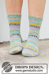 Free patterns - Women's Socks & Slippers / DROPS 234-66