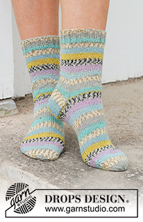 Free patterns - Women's Socks & Slippers / DROPS 234-66