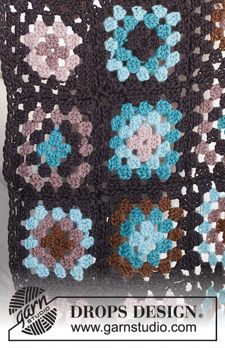 Flower Avalanche / DROPS 234-7 - Crocheted blanket with granny squares in DROPS Snow.