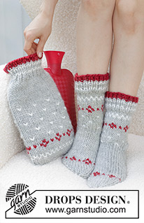 Free patterns - Christmas Socks & Slippers / DROPS 234-75