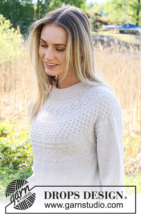 Miss Summerbee Sweater / DROPS 236-2 - Pull tricoté de haut en bas en DROPS Flora. Se tricote avec col doublé et empiècement arrondi en point fantaisie relief. Du S au XXXL.