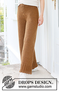 Comfy Caramel Trousers / DROPS 237-15 - Strikkede bukser i DROPS Alaska. Arbejdet strikkes oppefra og ned i glatstrik.
Størrelse S - XXXL.
