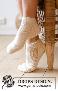 Free patterns - Chaussettes / DROPS 238-25