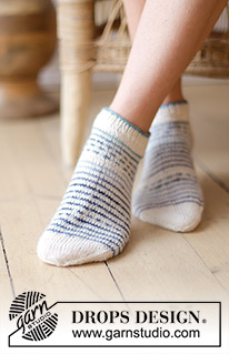 Free patterns - Women's Socks & Slippers / DROPS 238-28