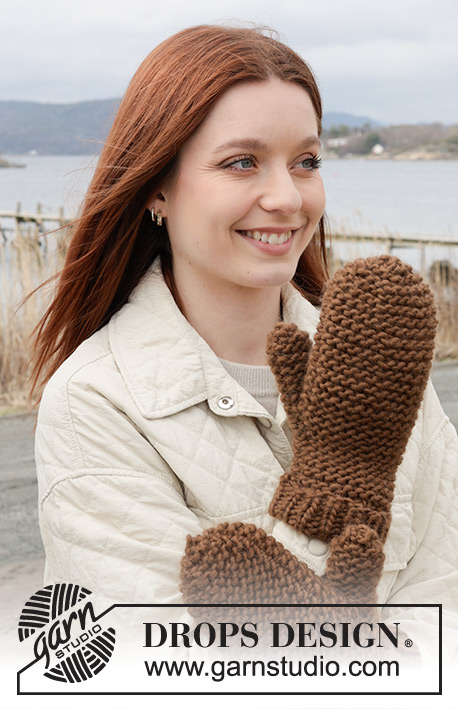 Squirrel's Delight / DROPS 242-44 - Knitted mittens in DROPS Snow. The piece is worked in garter stitch.