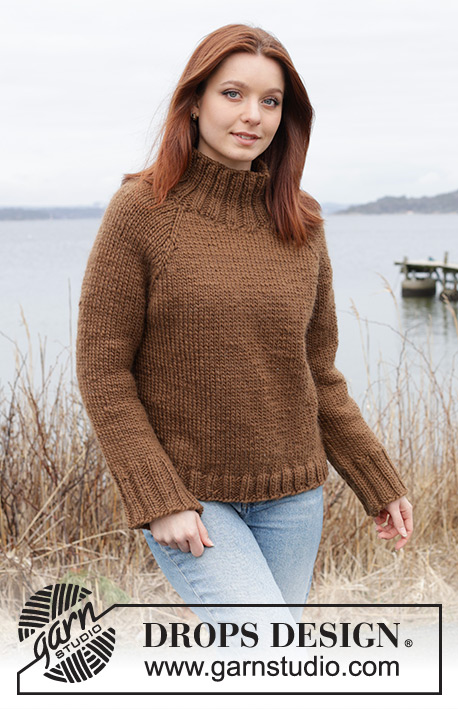 Autumn Amber Sweater / DROPS 244-25 - Kötött Drops pulóver DROPS Snow fonalból. A darabot fentről lefelé irányban készítjük, harisnyakötéssel, raglán szabásvonallal és magas nyakkal. S - XXXL méretekben.