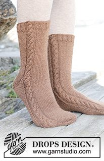 Free patterns - Women's Socks & Slippers / DROPS 244-36