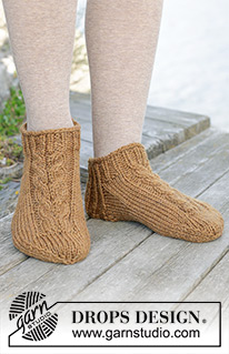 Free patterns - Women's Socks & Slippers / DROPS 244-42