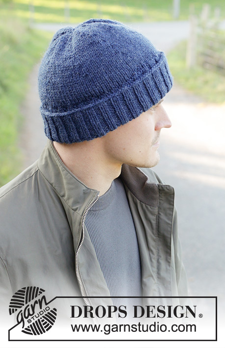 Erikstad Hat / DROPS 246-29 - Knitted hat for men in DROPS Alaska. The piece is worked bottom up in stockinette stitch with a ribbing edge. Size S – XL.