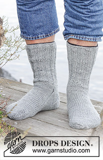 Free patterns - Men's Socks & Slippers / DROPS 246-34