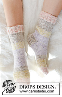 Spring Stripes Socks / DROPS 247-17 - Knitted socks with stockinette stitch in 2 strands DROPS Nord. Size 35 – 43 = US 4 1/2 to 12 1/2
