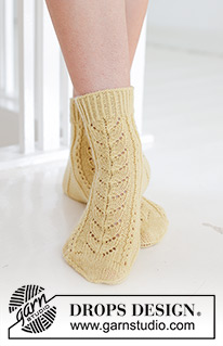 Free patterns - Women's Socks & Slippers / DROPS 247-20