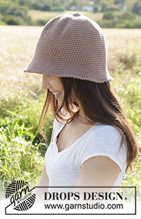 Sunny Vacation / DROPS 247-4 - Virkad hatt med fastmaskor i DROPS Paris. Arbetet virkas uppifrån och avslutas med en kant i kräftmaskor.